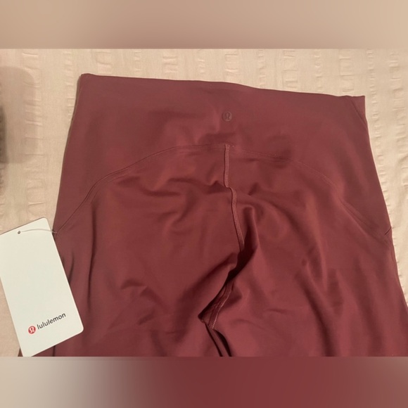 NWT Lululemon Instill HR Leggings - 12 - Picture 4 of 9